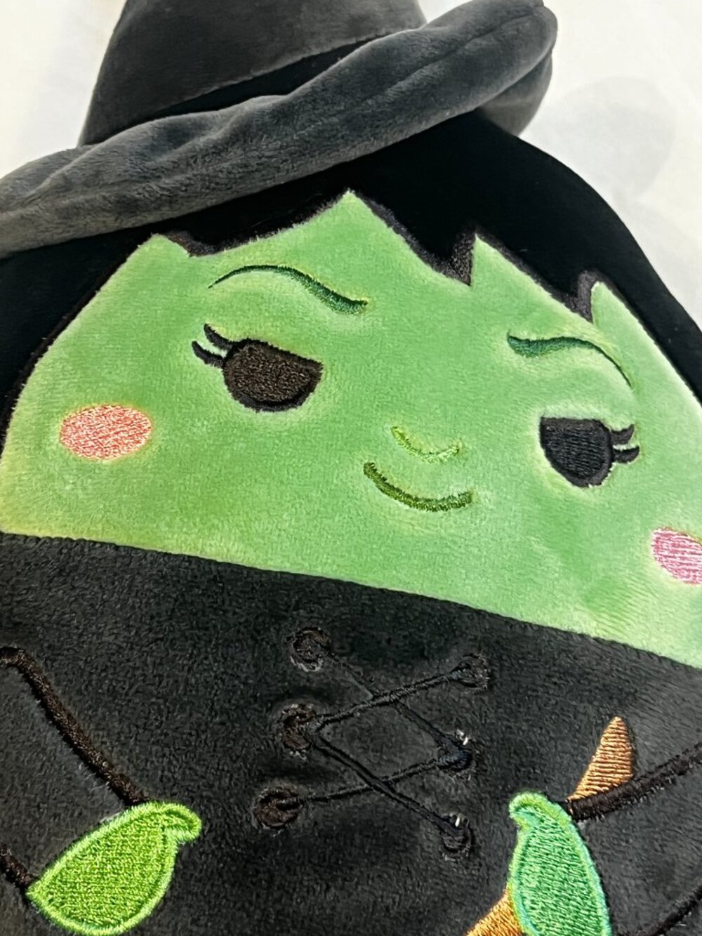 WIZARD OF OZ Squishmallows Wicked Witch of the West Elphaba Green Face Plush 11"